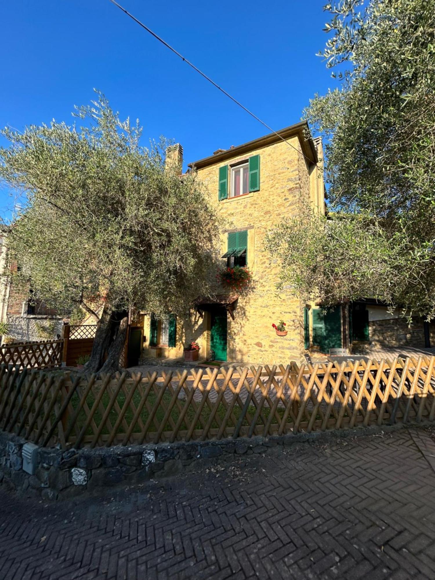 Casa Margot Apartment Garlenda Exterior photo